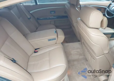 2007 BMW 750Li из США, поврежденный, VIN WBAHN83537DT66397